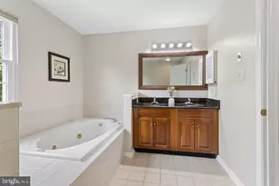 30 Larkspur Dr, Dayton, NJ 08810 - Photo 27