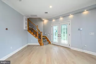 11 Brook Rd, Kendall Park, NJ 08824 - Photo 3