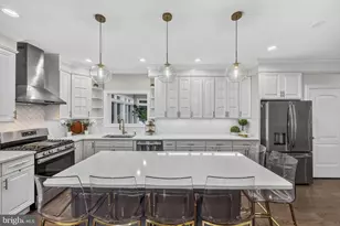 7 Sarah Ct, Monmouth Junction, NJ 08852 - Photo 15