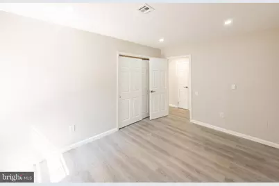140 Plymouth Lane, Monroe Township, NJ 08831 - Photo 17