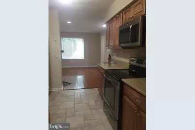 94 Tennyson Drive, Plainsboro Township, NJ 08536 - Photo 5