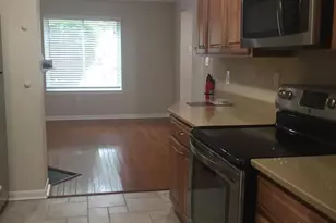 94 Tennyson Dr, Plainsboro Township, NJ 08536 - Photo 5