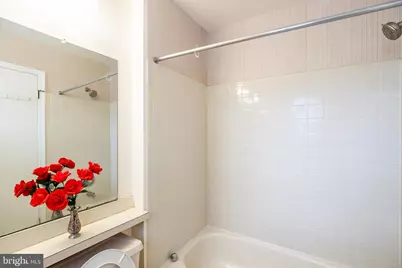 361 Hadleigh Lane, North Brunswick Township, NJ 08902 - Photo 21
