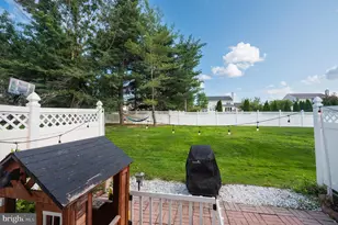 123 Daniel Ct, Kendall Park, NJ 08824 - Photo 7