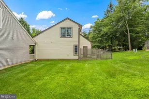 1212 Holly Ct, Monmouth Junction, NJ 08852 - Photo 39