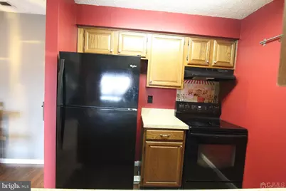 5015 Ravens Crest Drive, Plainsboro Township, NJ 08536 - Photo 5