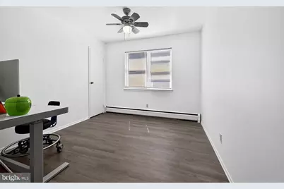 46 Gramercy Gardens Gardens #B, Middlesex, NJ 08846 - Photo 7