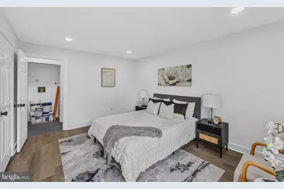 9011 Tamarron Drive, Plainsboro Township, NJ 08536 - Photo 11