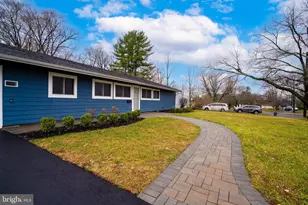 127 Kendall Rd, Kendall Park, NJ 08824 - Photo 1
