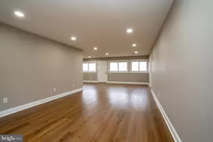 127 Kendall Rd, Kendall Park, NJ 08824 - Photo 7