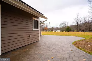 127 Kendall Rd, Kendall Park, NJ 08824 - Photo 33