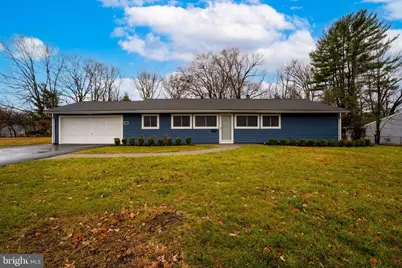 127 Kendall Road, Kendall Park, NJ 08824 - Photo 3