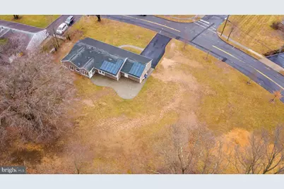 127 Kendall Road, Kendall Park, NJ 08824 - Photo 31