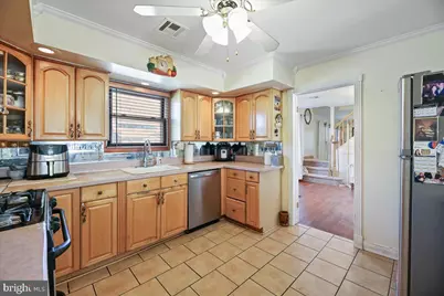 [Address not provided], Colonia, NJ 07067 - Photo 7
