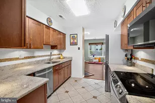 63 Thoreau Dr, Plainsboro Township, NJ 08536 - Photo 9