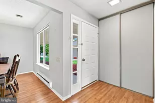 392 Hystrix Plaza, Monroe Township, NJ 08831 - Photo 5