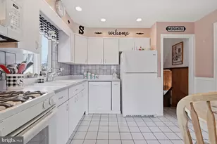 381 Carteret, Carteret, NJ 07008 - Photo 17