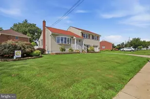 381 Carteret, Carteret, NJ 07008 - Photo 3