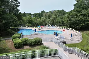 57 W Countryside Dr, South Brunswick Township, NJ 08540 - Photo 39