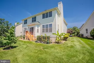 8 Jumping Brook Ct, Monroe Township, NJ 08831 - Photo 7