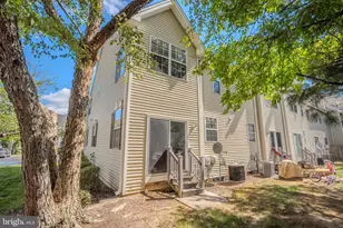 1311 Blossom Cir, Dayton, NJ 08810 - Photo 7