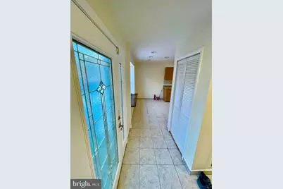 9 Lawry Court, East Brunswick Township, NJ 08816 - Photo 7
