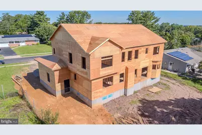 16 Newman Road, Kendall Park, NJ 08824 - Photo 9