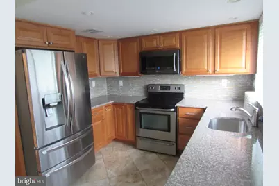 264 Crosse Drive, Monroe Township, NJ 08831 - Photo 9