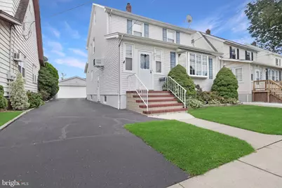 27 Hermann, Carteret, NJ 07008 - Photo 3