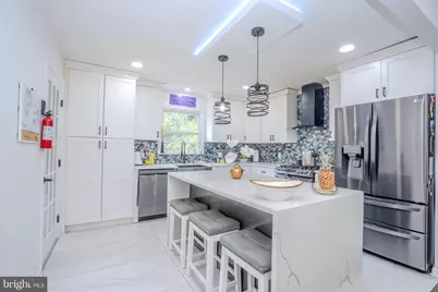 21 Pennington, Colonia, NJ 07067 - Photo 35