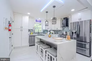 21 Pennington, Colonia, NJ 07067 - Photo 35