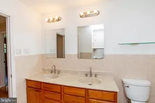 14 Woodmere Rd, North Brunswick Township, NJ 08902 - Photo 69