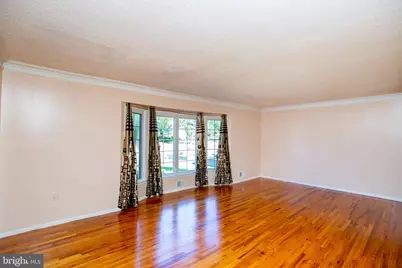 14 Woodmere Road, North Brunswick Township, NJ 08902 - Photo 19