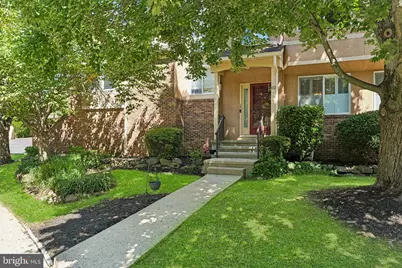 112 Kingsland Circle, South Brunswick Township, NJ 08852 - Photo 3