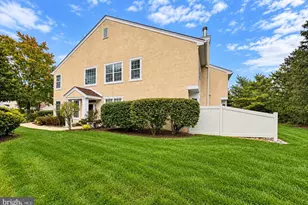 95 Ashford Dr, Plainsboro Township, NJ 08536 - Photo 3