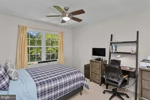 301 Pheasant Run, Monmouth Junction, NJ 08852 - Photo 19