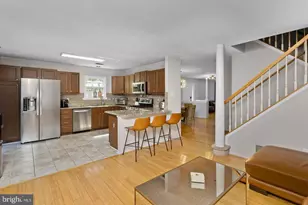 301 Pheasant Run, Monmouth Junction, NJ 08852 - Photo 7