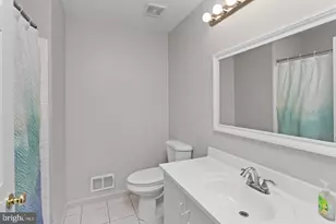 301 Pheasant Run, Monmouth Junction, NJ 08852 - Photo 27
