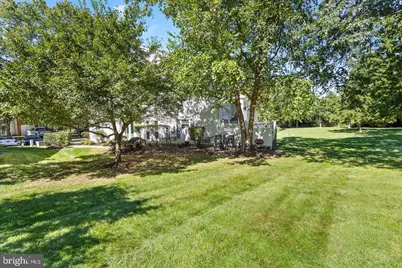 301 Pheasant Run, Monmouth Junction, NJ 08852 - Photo 23