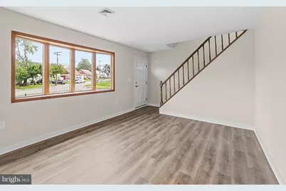 2 Kendall Drive, Sayreville, NJ 08859 - Photo 5