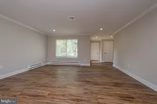742 Pompton Rd, Monroe Township, NJ 08831 - Photo 17