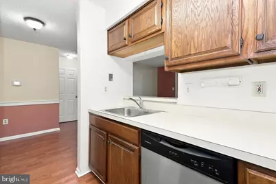 5007 Ravens Crest Drive, Plainsboro Township, NJ 08536 - Photo 9