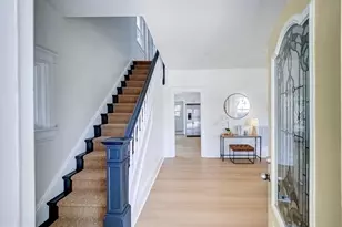 12 Vine St, Monroe Township, NJ 08831 - Photo 3