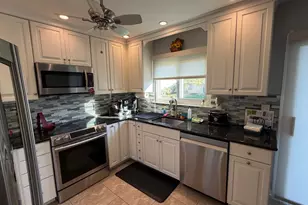 516 Hazen Rd, Monroe Township, NJ 08831 - Photo 11