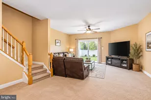 702 Blossom Cir, Dayton, NJ 08810 - Photo 5