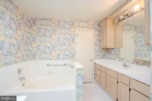 644A Nutley Dr, Monroe Township, NJ 08831 - Photo 31