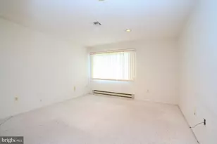 644A Nutley Dr, Monroe Township, NJ 08831 - Photo 17