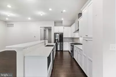 38 Hamilton Drive, Cranbury Township, NJ 08512 - Photo 11