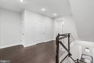 38 Hamilton Dr, Cranbury Township, NJ 08512 - Photo 17