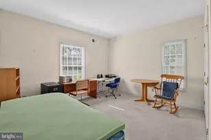4 Hedge Row Rd, Plainsboro Township, NJ 08540 - Photo 27